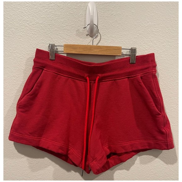 ATHLETA Red Pockets Shorts - Picture 1 of 4